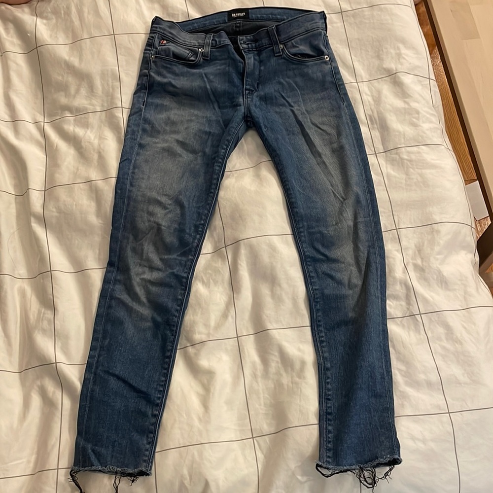 Skinny tear jeans